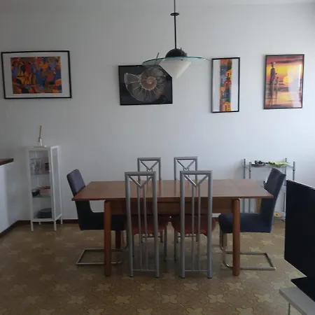 Apartamento Grande E Luminoso
