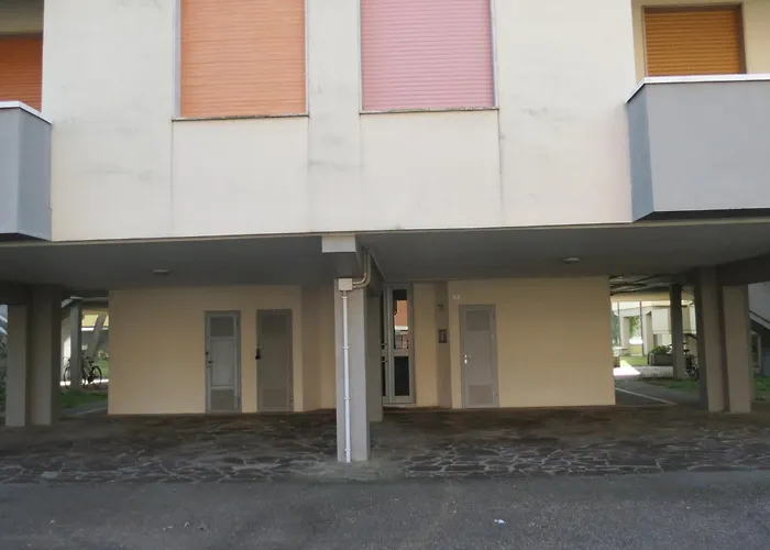 Grande E Luminoso Apartamento *